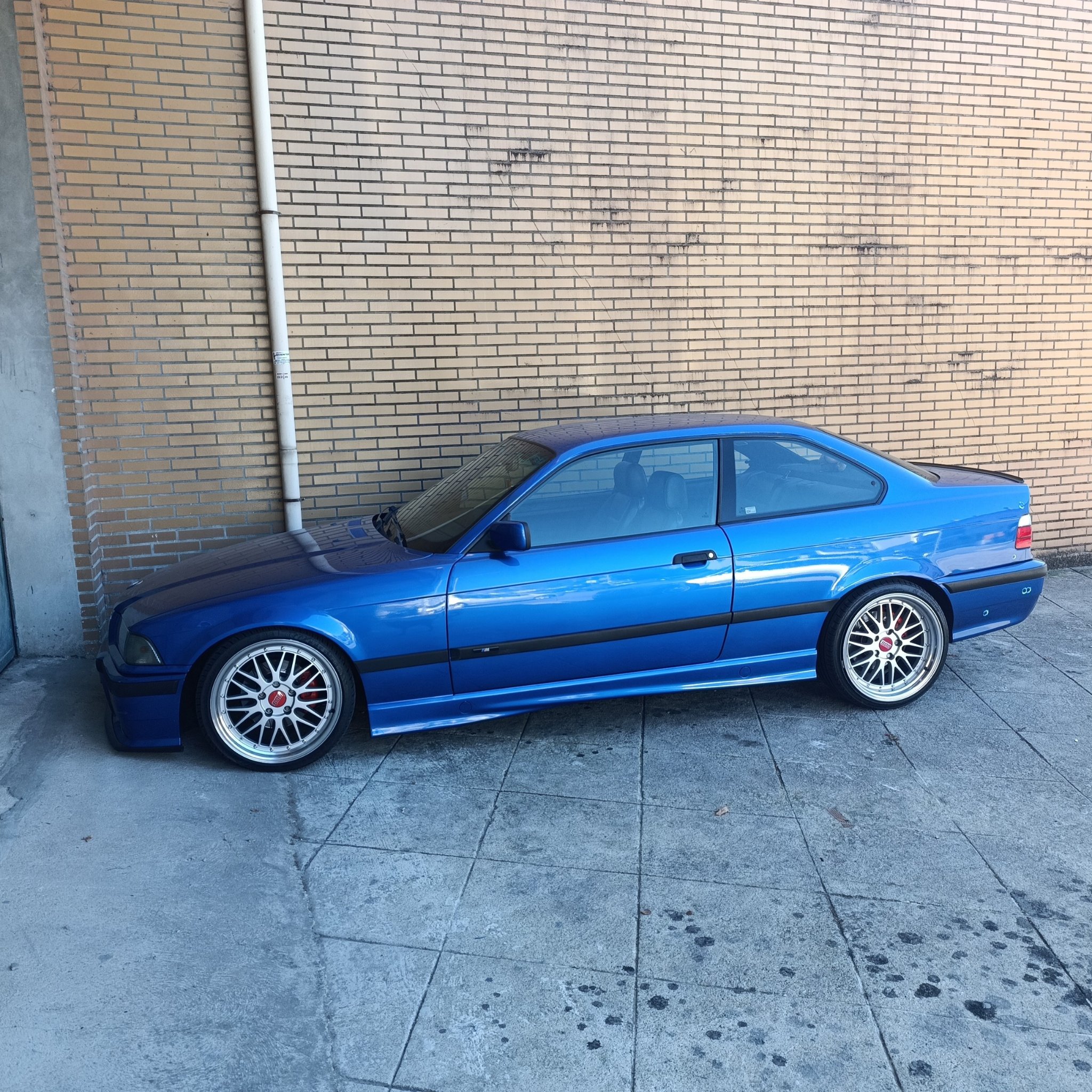 1992 BMW 3 Series (E36) Coupe