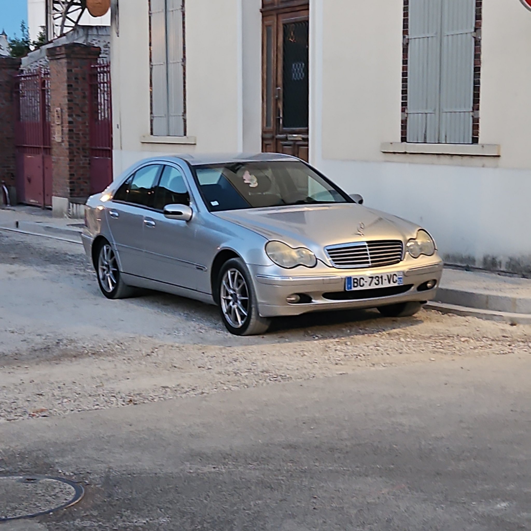 2000 Mercedes-Benz C-Class (W203)