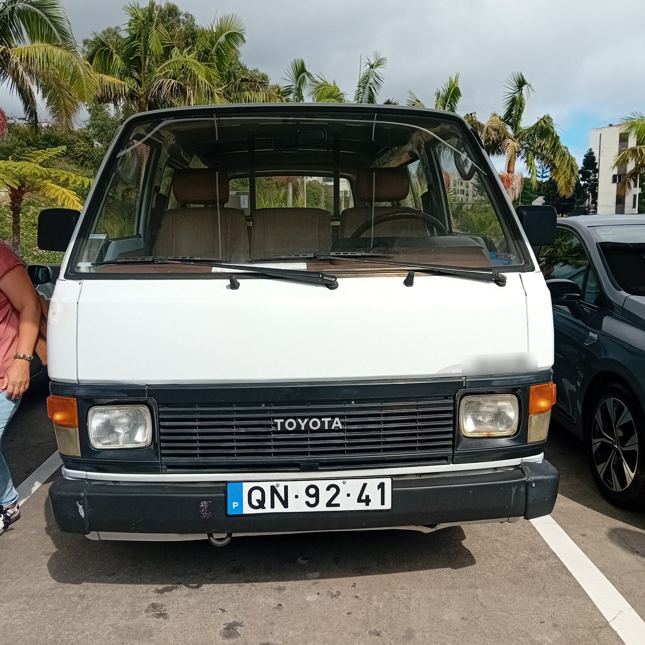 1982 Toyota HiAce (H50)