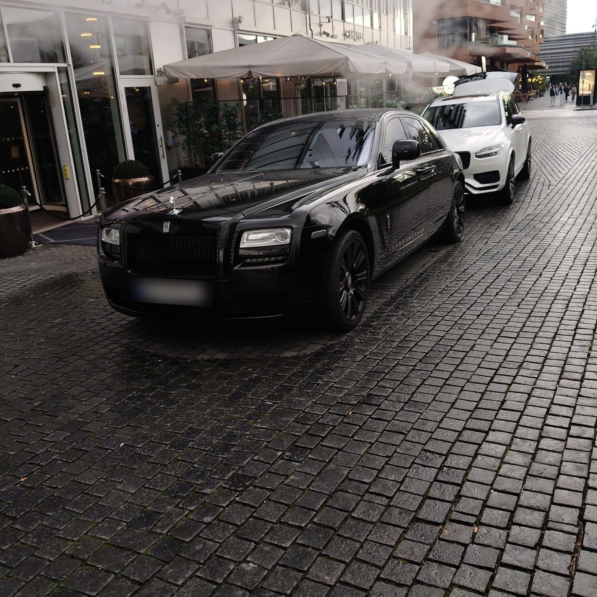 2014 Rolls-Royce Ghost (Series II) Black Badge