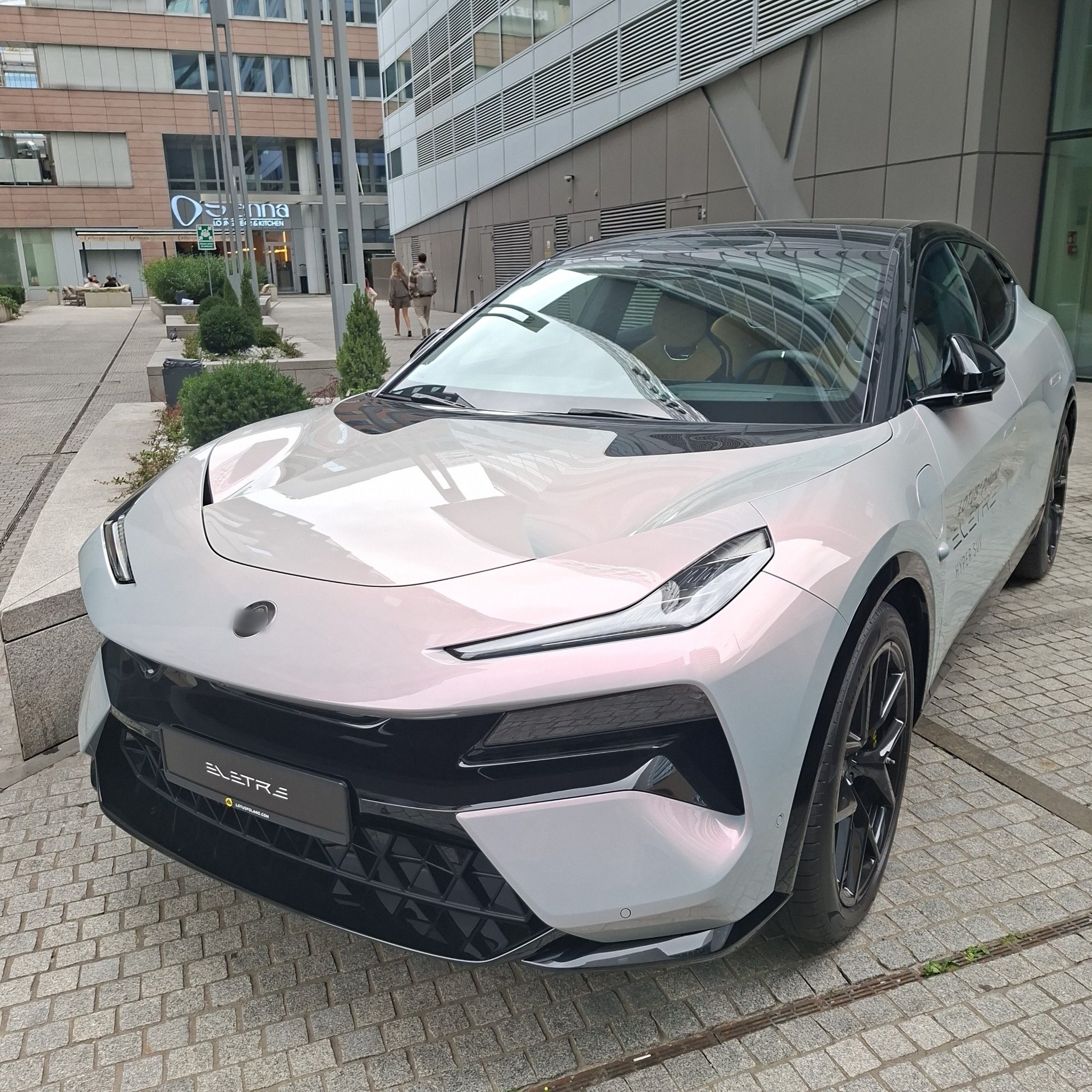2022 Lotus Eletre