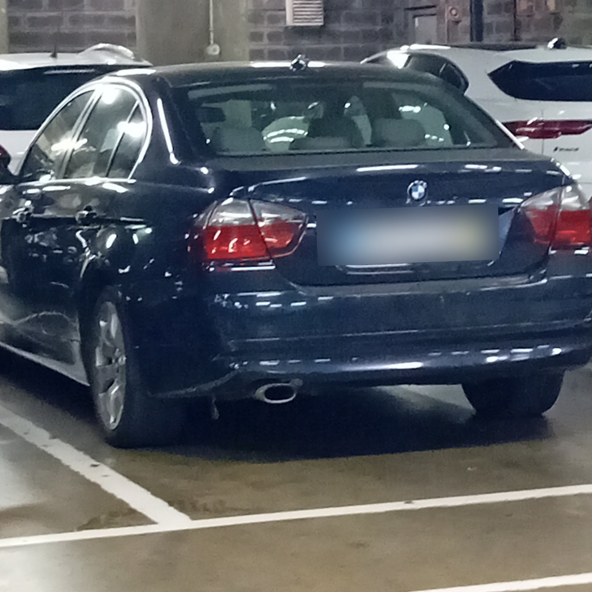 2005 BMW 3 Series (E90)