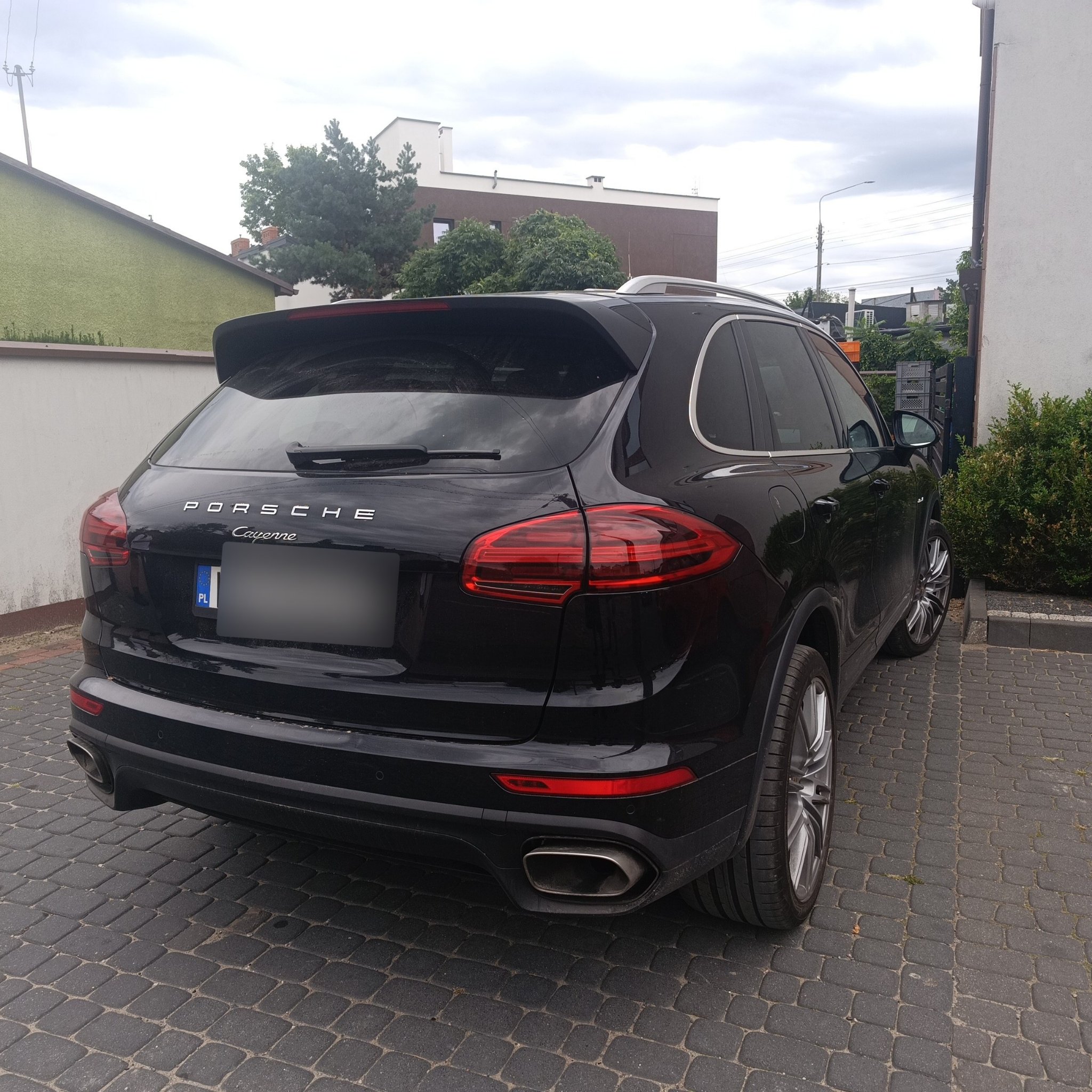 2010 Porsche Cayenne (92A)