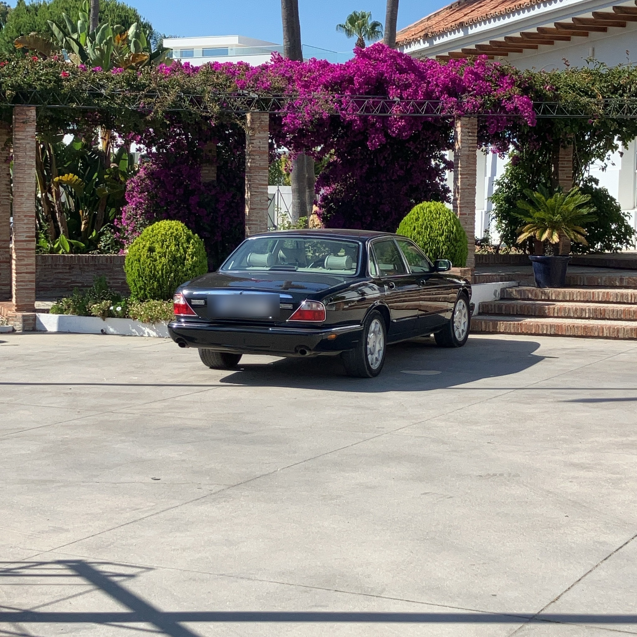 1997 Jaguar XJ (X308)