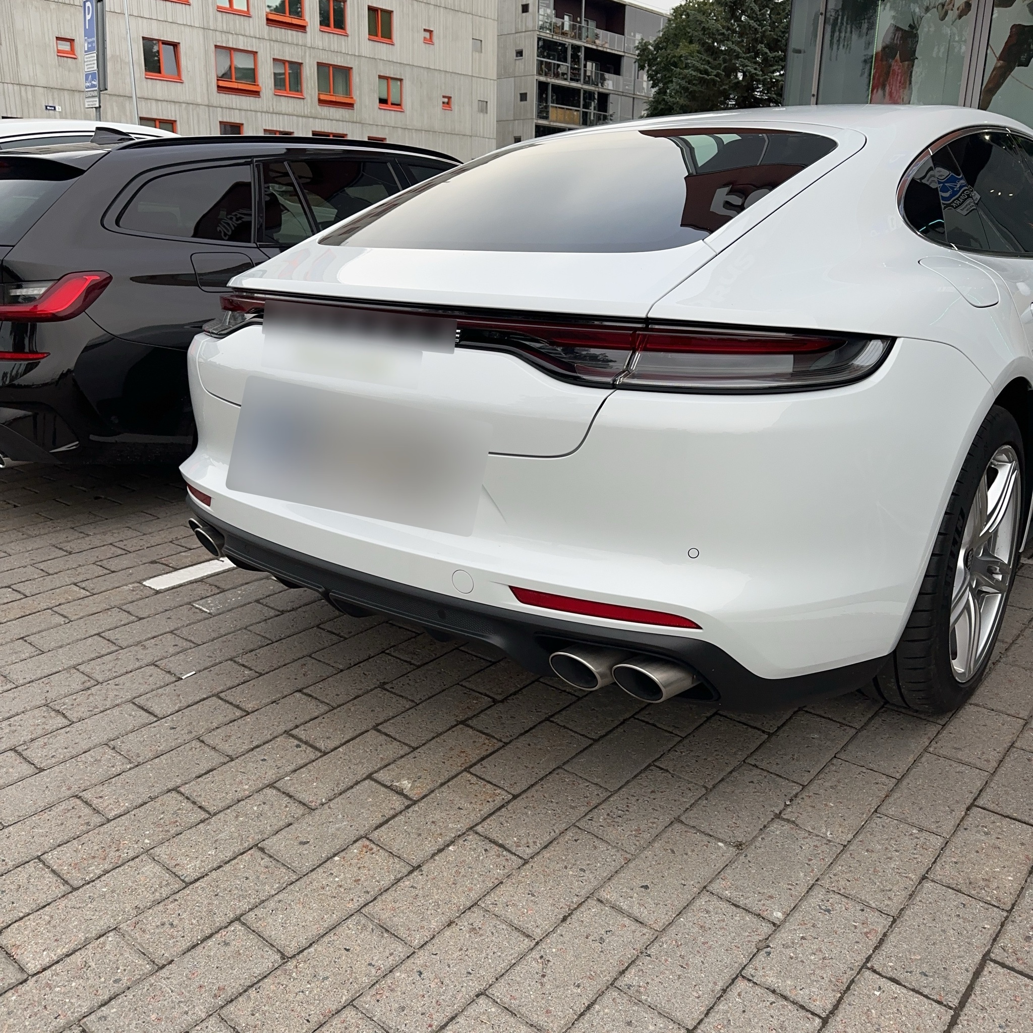 2017 Porsche Panamera 4S