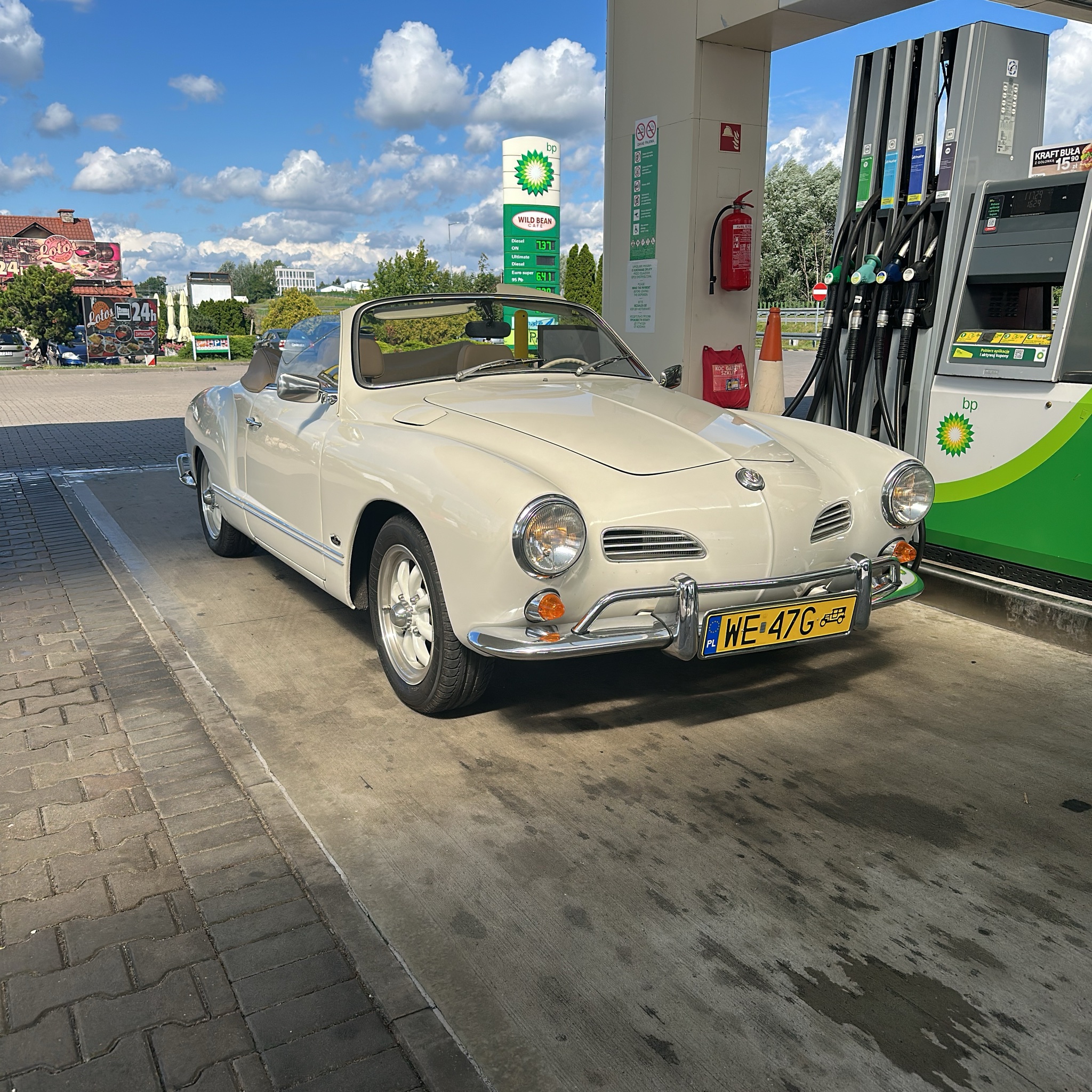 1957 Volkswagen Karmann Ghia Convertible