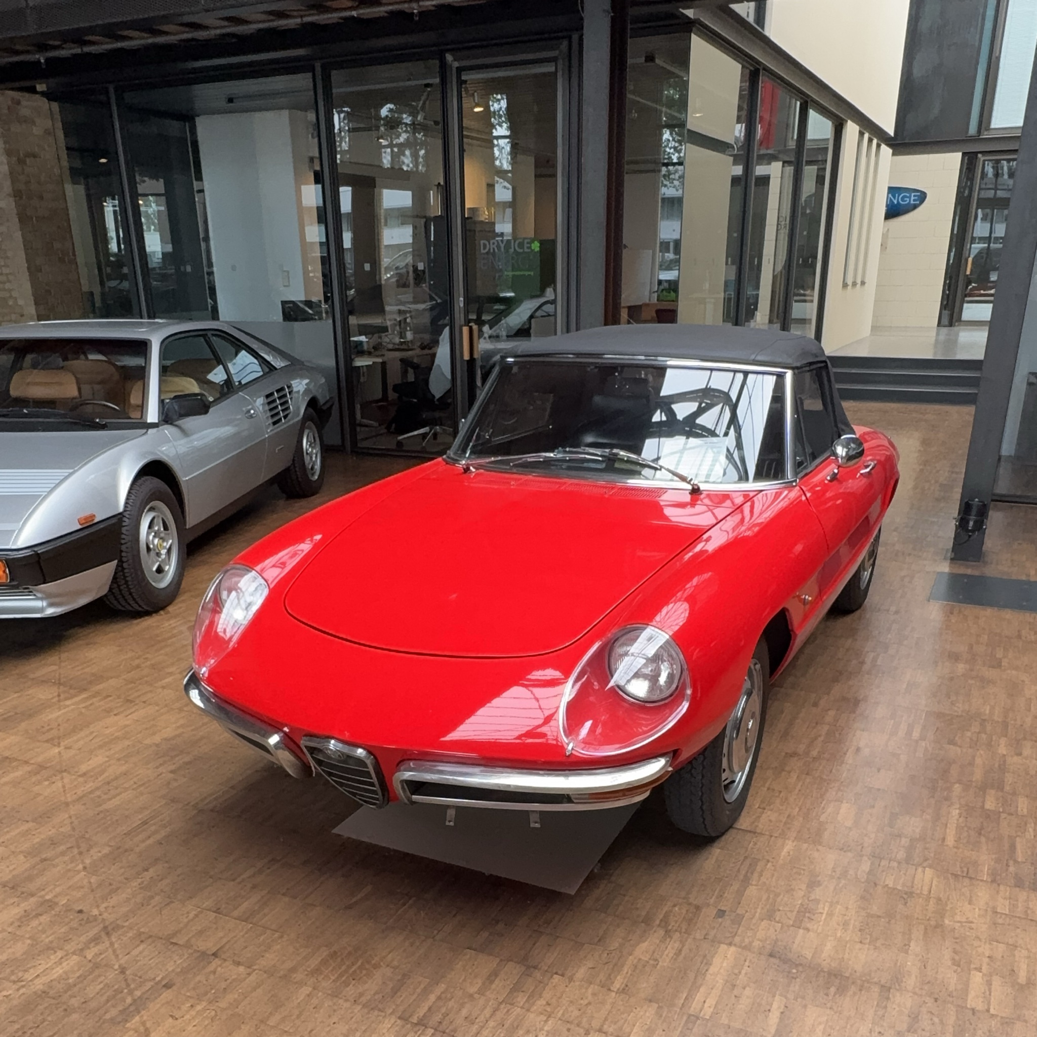 1966 Alfa Romeo Spider (Series 1) Duetto